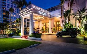 Hotel Plaza Beverly Hills